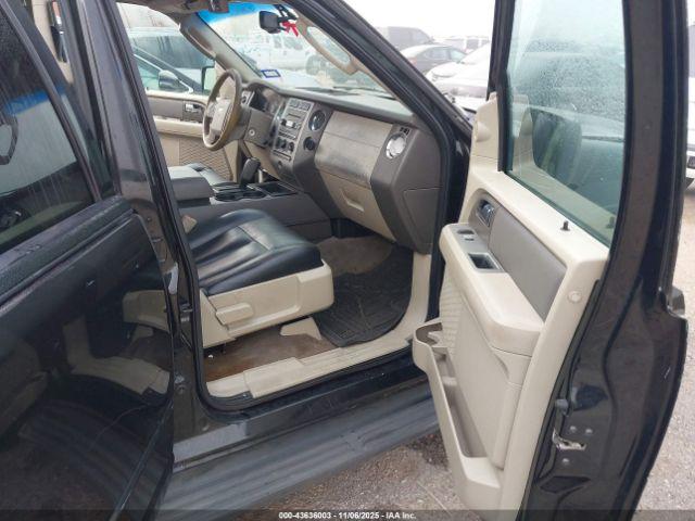 Ford Expedition Xlt Image 5