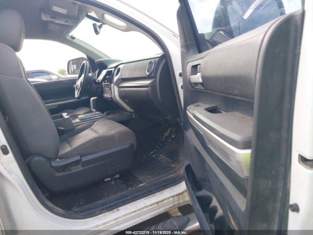 Toyota Tundra Sr5 4.6l V8 Image 16