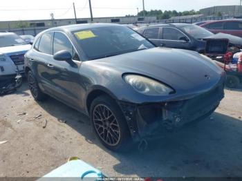  Salvage Porsche Macan