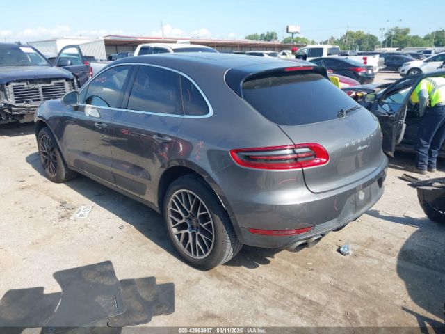 Porsche Macan S Image 13
