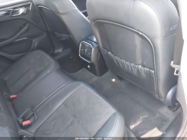 Porsche Macan S Image 2