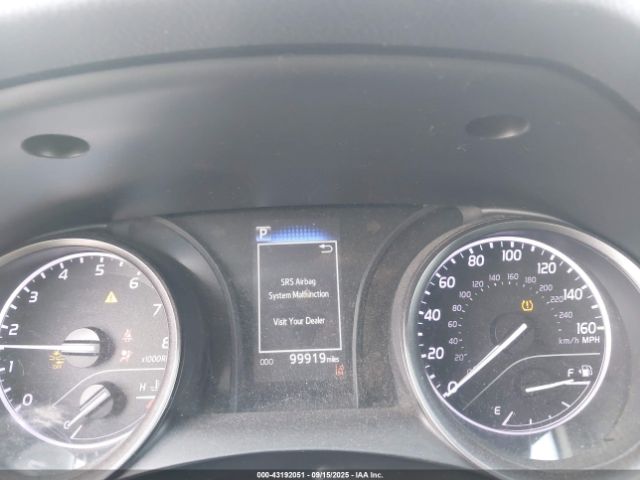 Toyota Camry Se Image 12