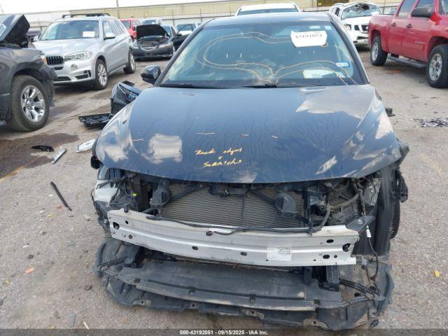 Toyota Camry Se Image 15