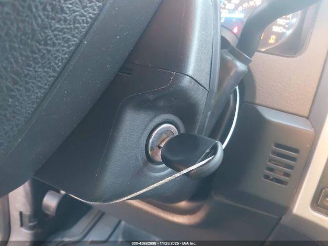 Ford F-150 Xlt Image 3