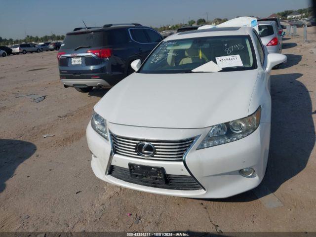 Lexus Es Image 10
