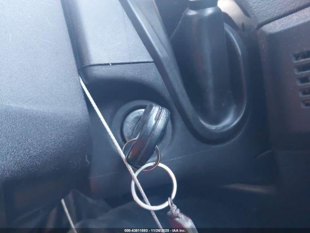 Ford F-150 Xlt Image 12