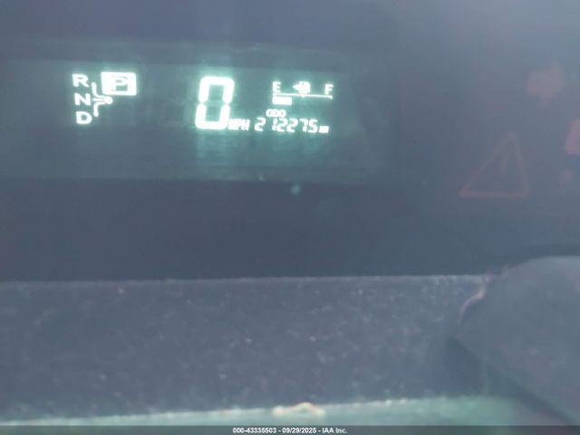 Toyota Prius Touring Image 3