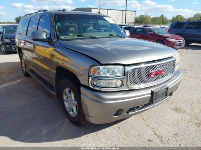 GMC Yukon Denali Image 1