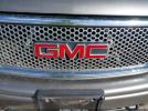 GMC Yukon Denali Image 4