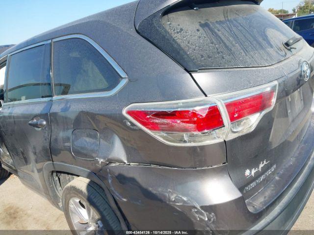 Toyota Highlander Le Plus V6 Image 8
