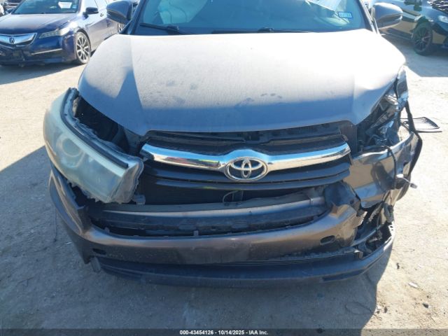 Toyota Highlander Le Plus V6 Image 10