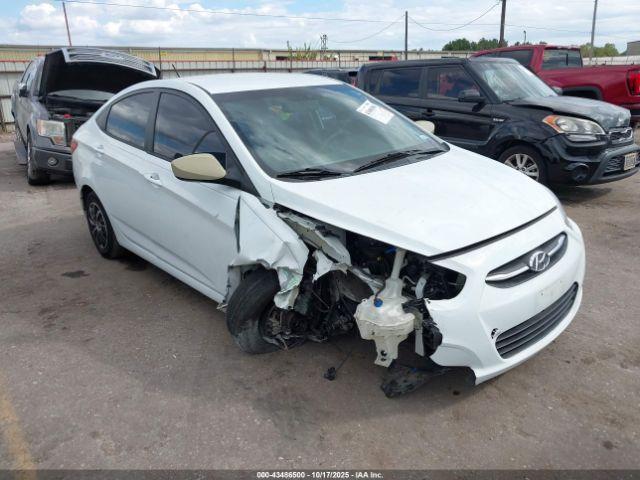  Salvage Hyundai ACCENT