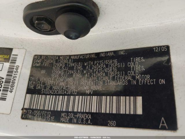 Toyota Sienna Le Image 15