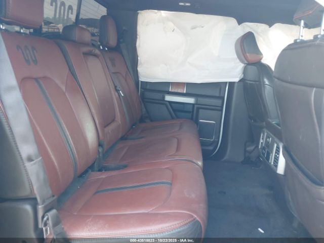 Ford F-150 King Ranch Image 16