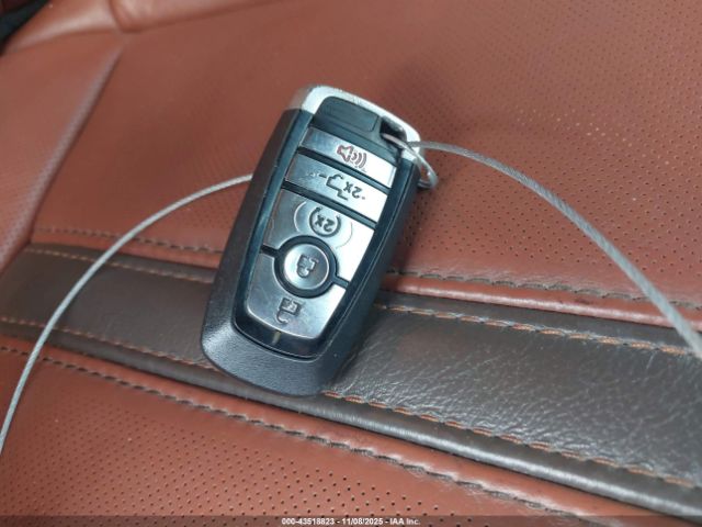 Ford F-150 King Ranch Image 14