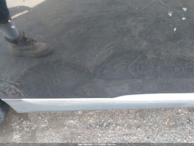 Toyota Highlander Base V6 Image 4