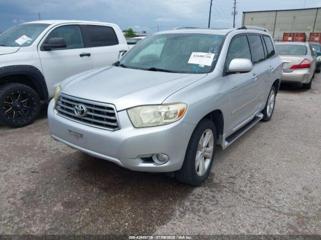 Toyota Highlander Limited Image 2