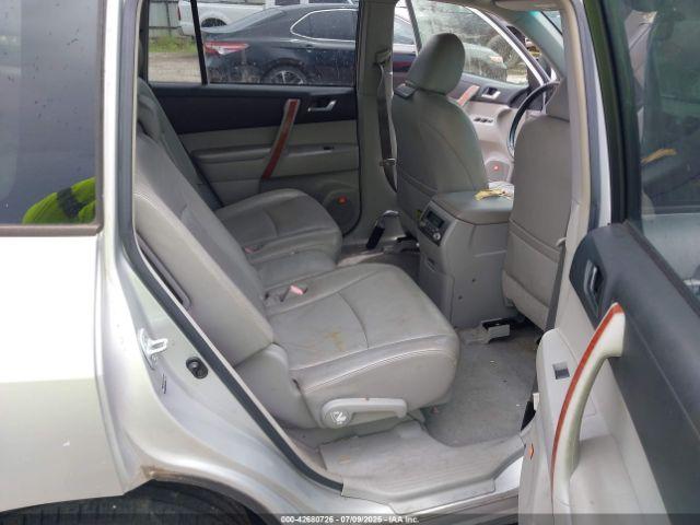 Toyota Highlander Limited Image 14