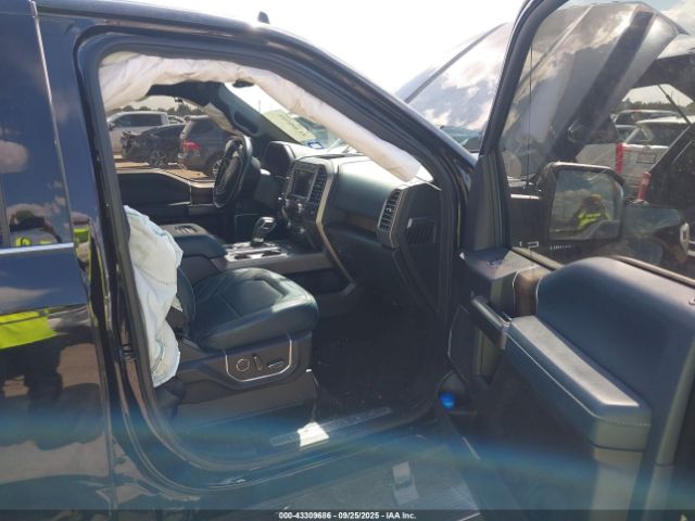 Ford F-150 Limited Image 9