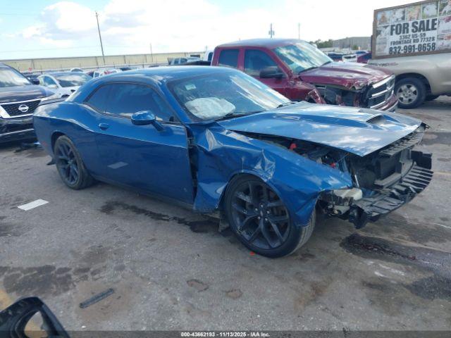  Salvage Dodge Challenger