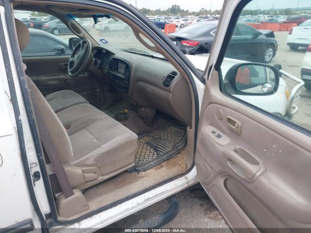 Toyota Tundra Sr5 V8 Image 10