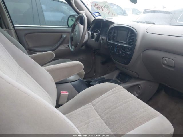 Toyota Tundra Sr5 V8 Image 2