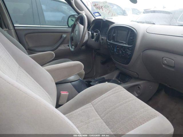 Toyota Tundra Sr5 V8 Image 2