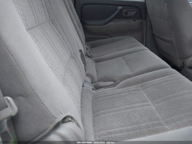 Toyota Tundra Sr5 V8 Image 12