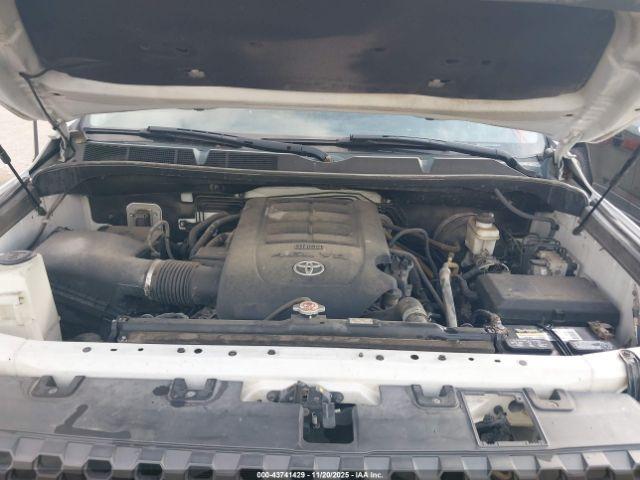 Toyota Tundra Sr5 4.6l V8 Image 8