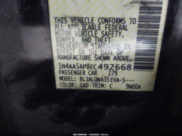 Nissan Maxima Image 8