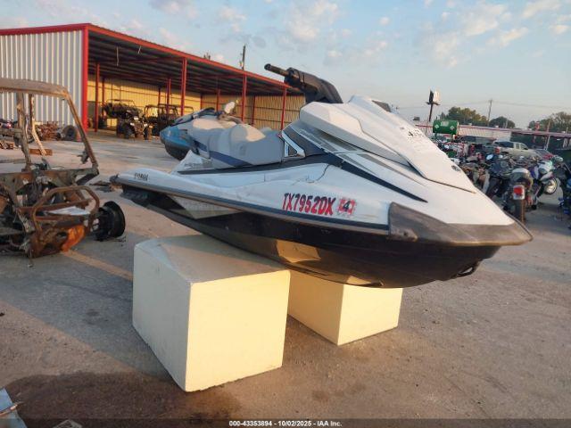  Salvage Yamaha Cruiser