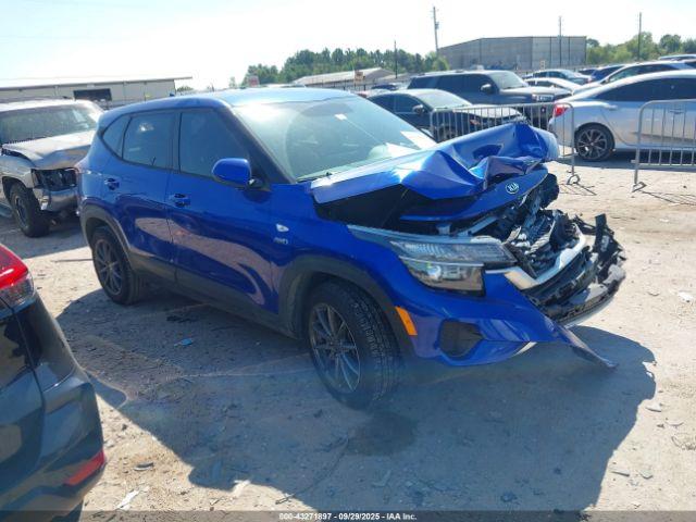  Salvage Kia Seltos