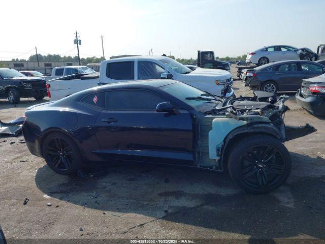 Chevrolet Camaro 2lt Image 12