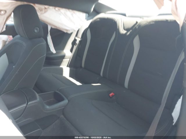 Chevrolet Camaro Rwd  1lt Image 13