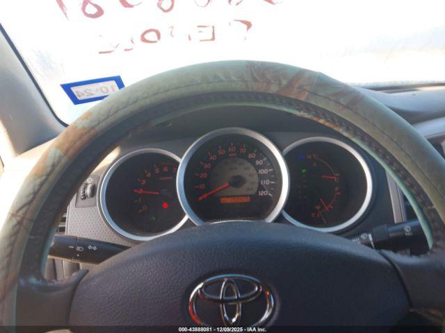 Toyota Tacoma Prerunner V6 Image 13