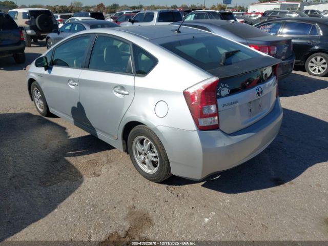 Toyota Prius Iii Image 10