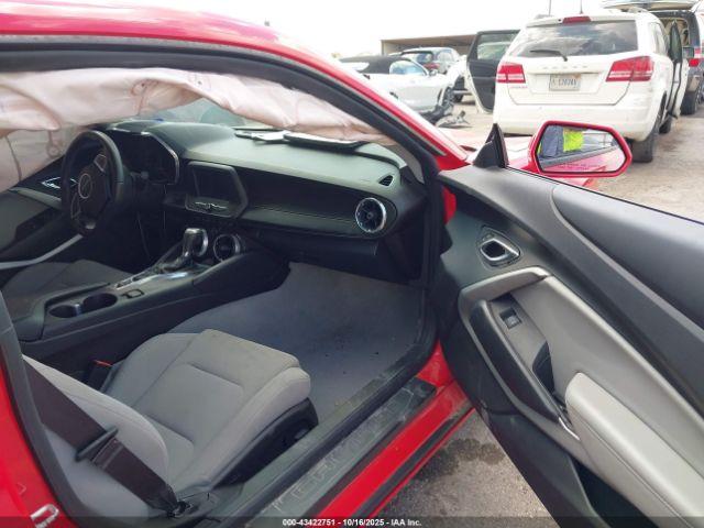 Chevrolet Camaro 1lt Image 6