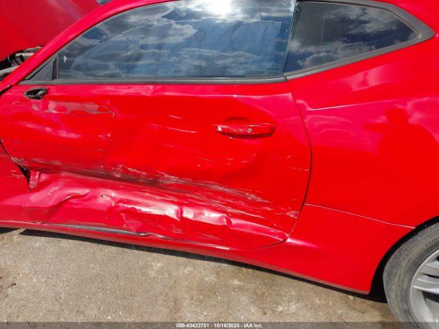 Chevrolet Camaro 1lt Image 5