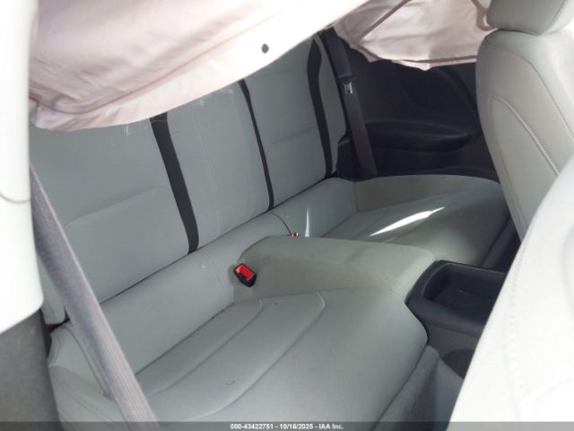 Chevrolet Camaro 1lt Image 13