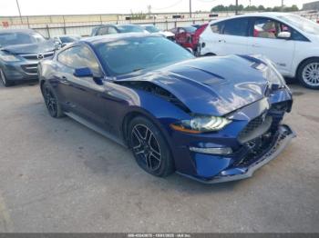  Salvage Ford Mustang
