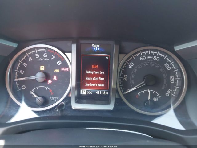 Toyota Tacoma Sr5 V6 Image 9