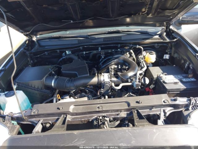 Toyota Tacoma Sr5 V6 Image 9