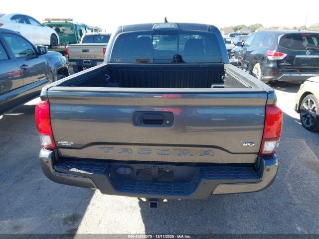 Toyota Tacoma Sr5 V6 Image 15