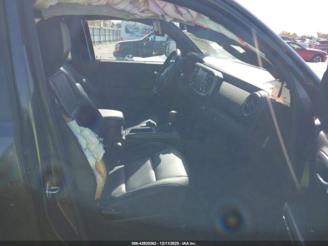 Toyota Tacoma Trd Sport Image 4