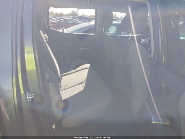 Toyota Tacoma Sr5 V6 Image 15