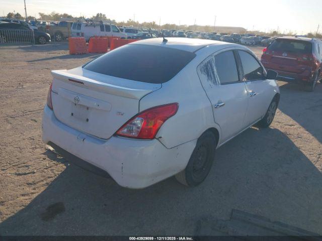 Nissan Versa 1.6 Sv Image 9