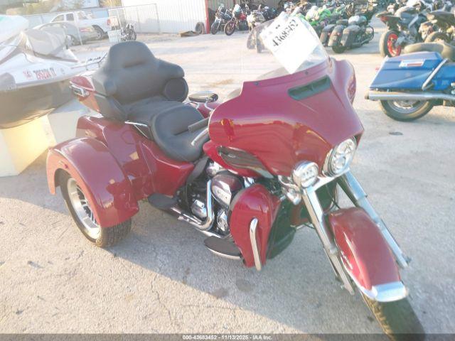  Salvage Harley-Davidson Flhtcutg