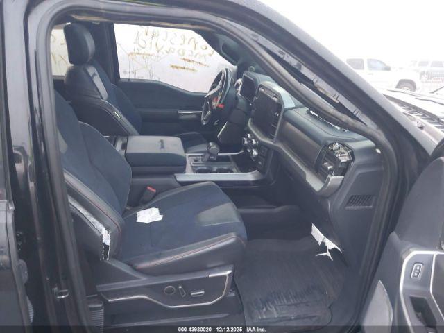 Ford F-150 Raptor Image 4