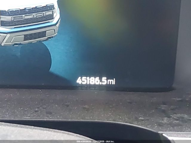 Ford F-150 Raptor Image 9