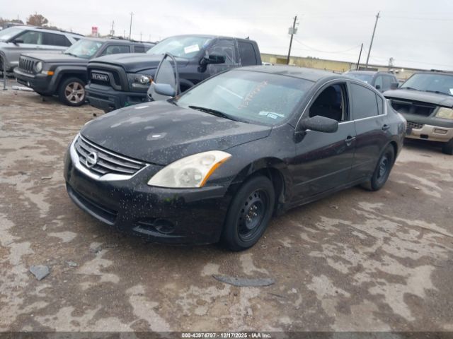 Nissan Altima 2.5 S Image 3